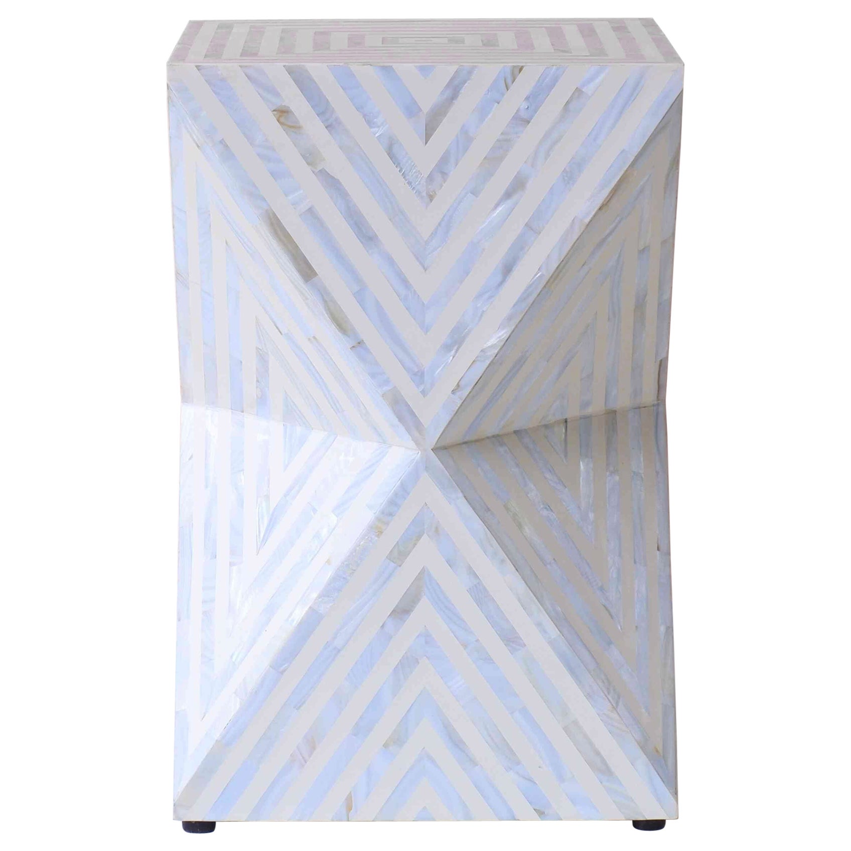 Table d'appoint blanche Illusion