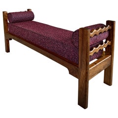 Daybench walnut