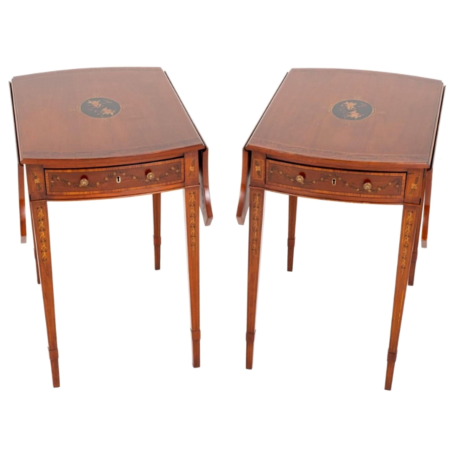 Coppia Tavoli Sheraton Pembroke Dipinti Antiquariato in vendita