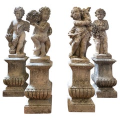 Satz italienischer Steinstatuen aus dem 19. Jahrhundert, die die Four Seasons darstellen