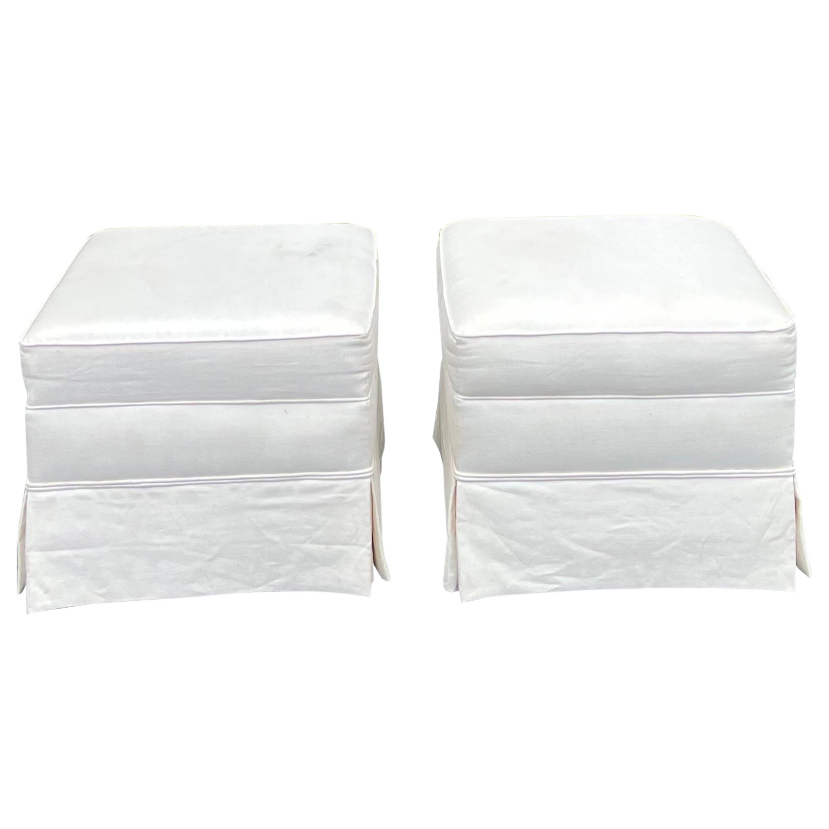 Coppia di ottomane quadrate oversize in cotone bianco in vendita