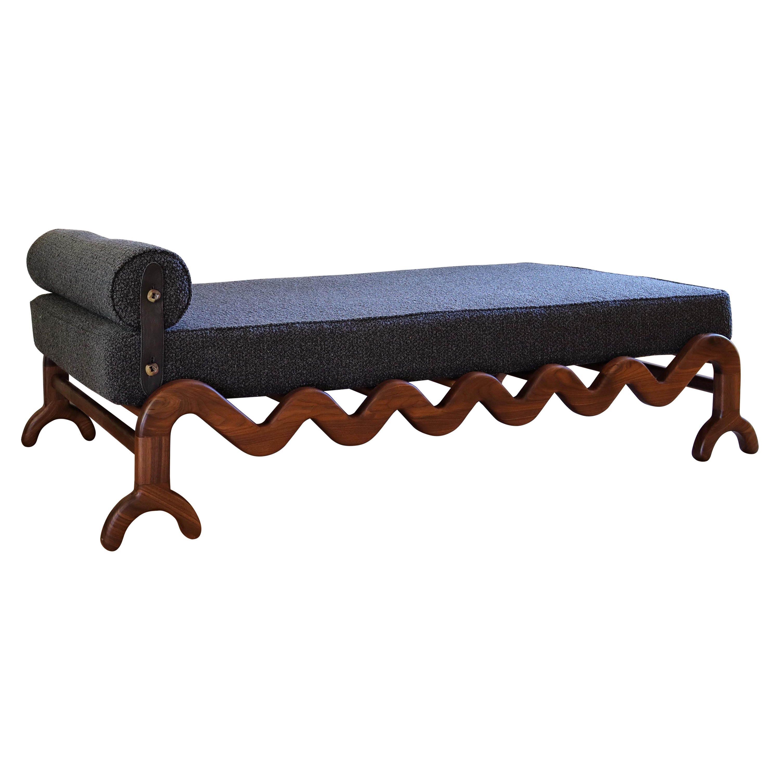 Daybed walnut wide grey boucle