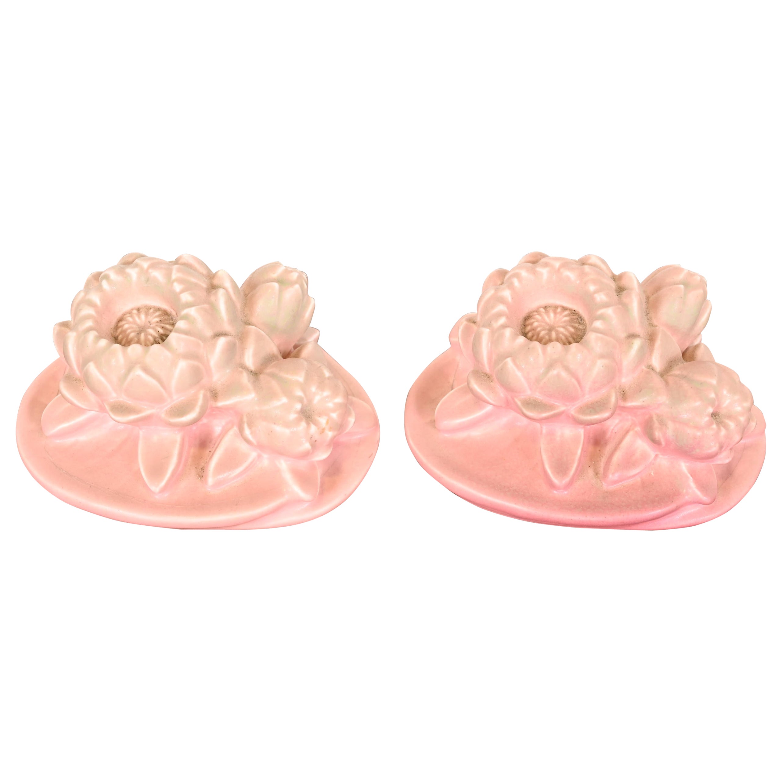 Fermalibri Rookwood Pottery Art Nouveau in ceramica smaltata con fiori di loto rosa, 1930