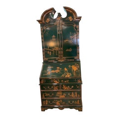 Maitland-Smith Smaragdgrün lackierte Chinoiserie Broschen-Ziergiebelstickerei, Chinoiserie
