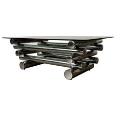 Table basse italienne en crome et verre fumé, attribuée à Paul Mayen dans les années 1970