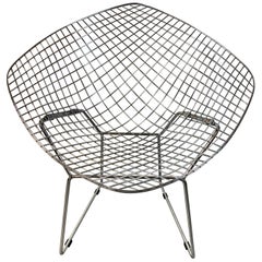 Sedia Diamond cromata nello stile di Bertoia