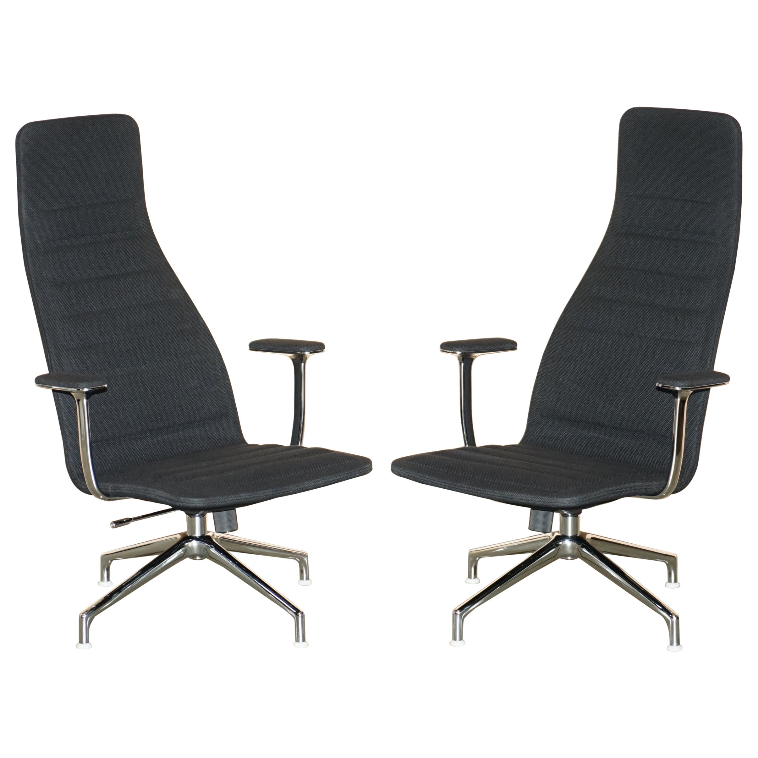 PAIR OF CAPPELLINI LOTUS OFFICE LOUNGE ARMCHAiRS BY JASPER MORRISON