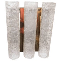 Applique Doria avec trio de prismes cylindriques en verre texturé