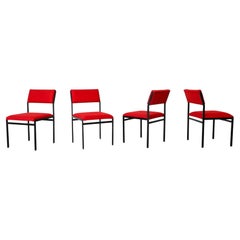 Juego de cuatro sillas de comedor de mediados de siglo Cees Braakman Serie Japonesa en rojo