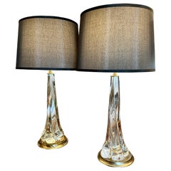 Paire de grandes lampes Daum en cristal torsadé