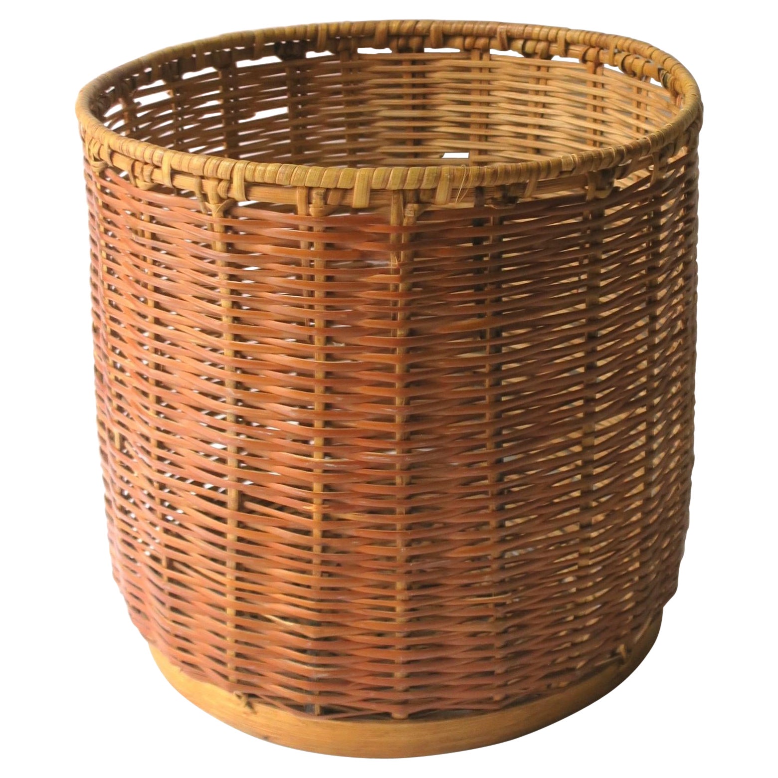Wicker Wastebasket Trash Can or Plant Cachepot