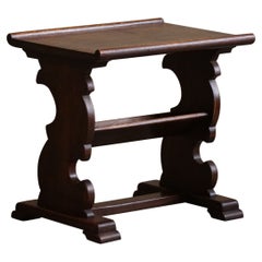 Mesa Auxiliar / Revistero Danés Moderno de Mitad de Siglo en Roble, Años 60