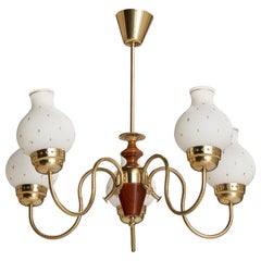Schwedischer Designer, Kronleuchter, Messing, Holz, Glas, Schweden, 1940er Jahre