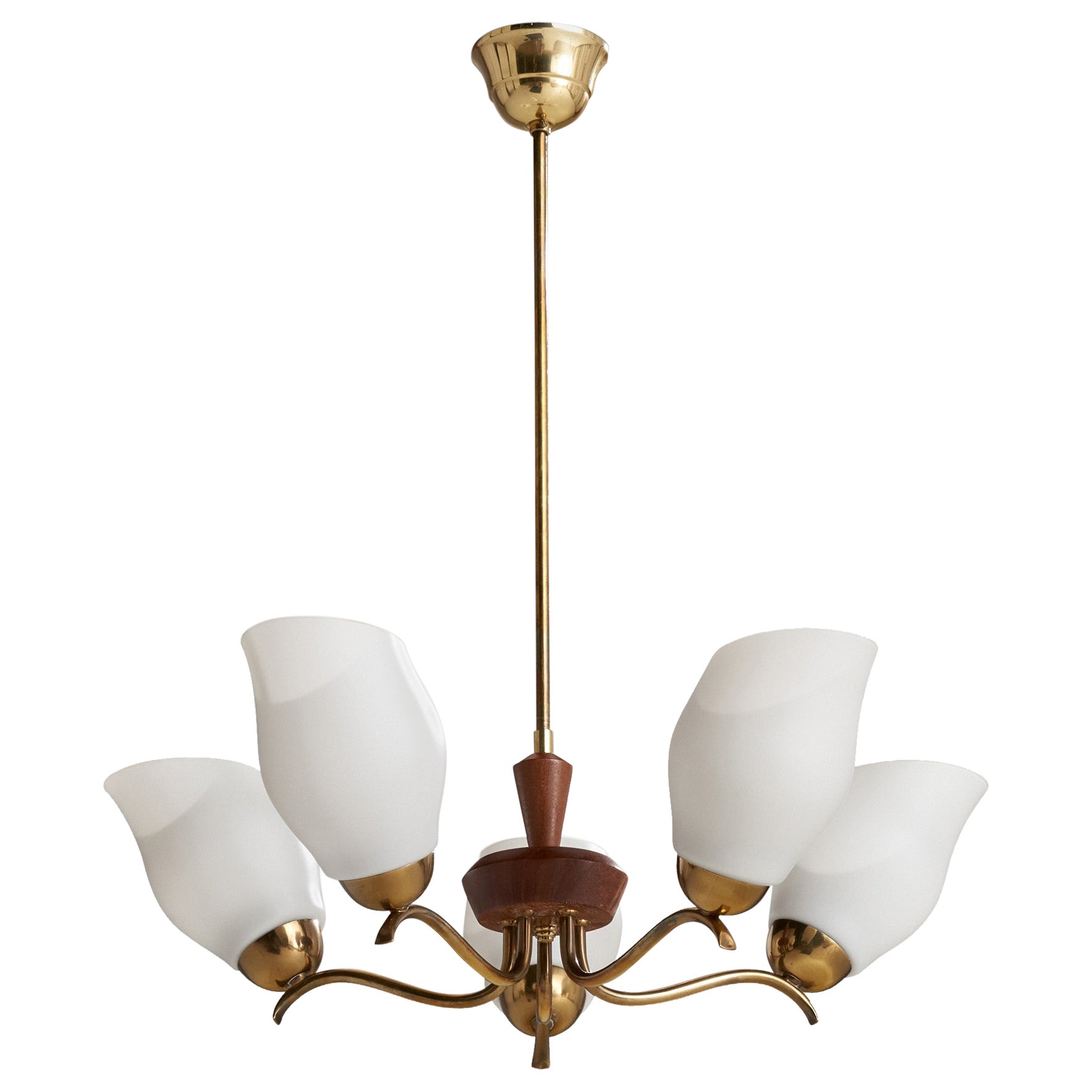 Schwedischer Designer, Kronleuchter, Messing, Holz, Glas, Schweden, 1940er Jahre