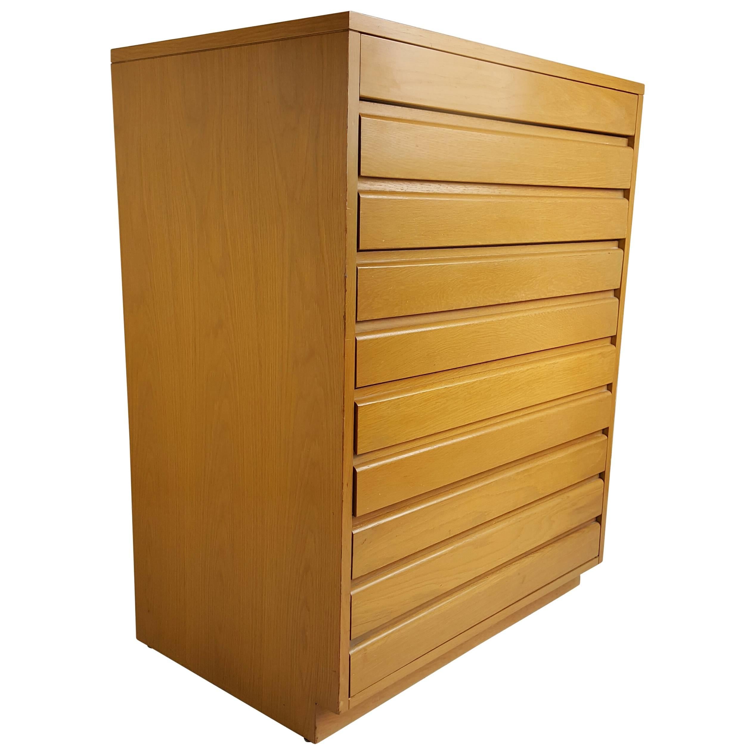 Modernist Five-Drawer Chest of Drawers, Sligh Furniture