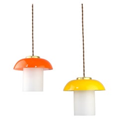 Mid-Century Italian Glass and Brass Mushroom Pendant Lamps, Set of 2