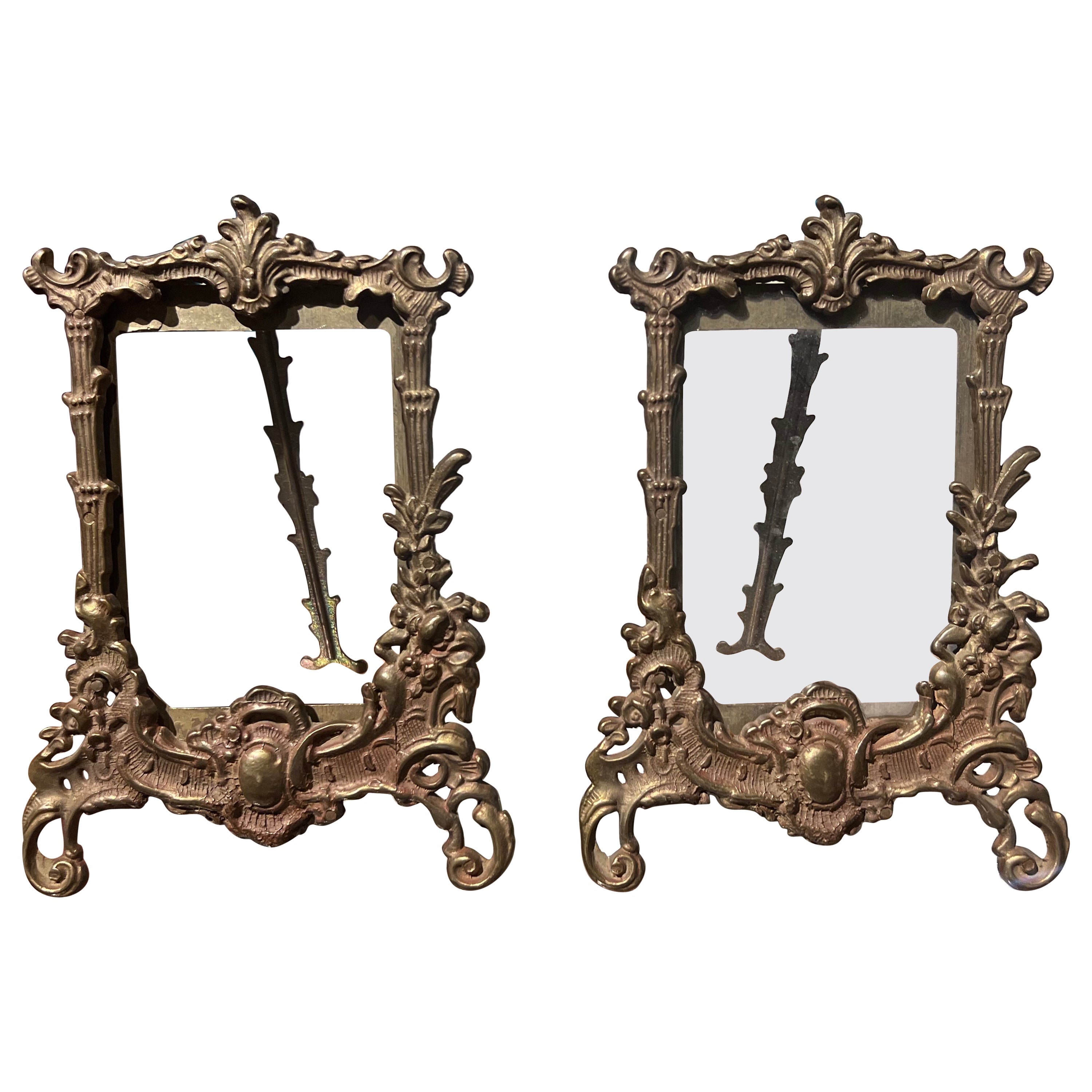 Pareja de Marcos Franceses del Siglo XX de Bronce Hand Made