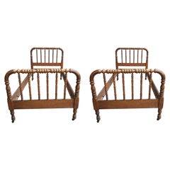 Pair of 19th Century Victorian Spool Maple Twin Bedframes