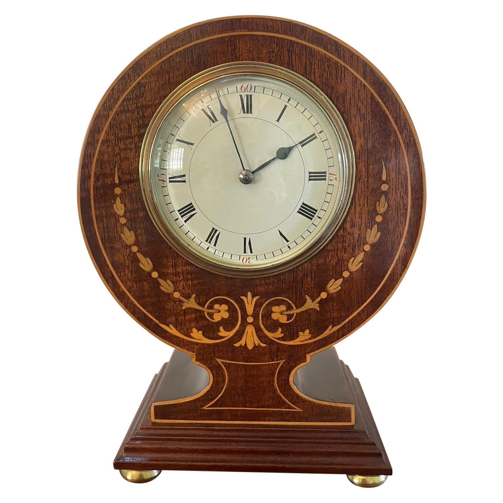 Antico orologio da camino intarsiato in mogano edoardiano