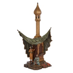 Grande lampe ancienne en bronze peinte à froid représentant une scène de Minaret par Bergman