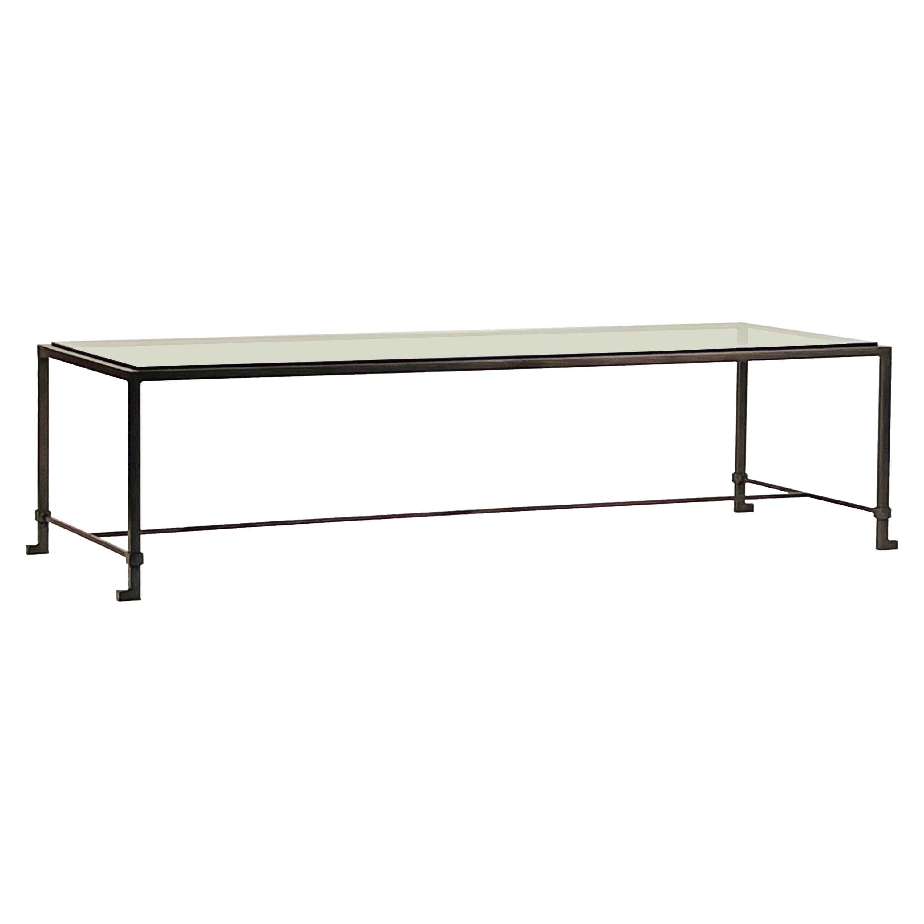 Table basse étroite en verre 'Diagramme' par Design Frères