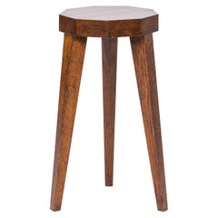 Sgabello minimalista a treppiede in teak Octogone - Francia, anni '70