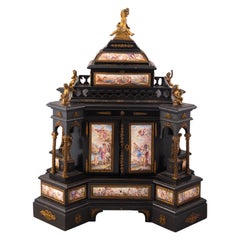 Joyero vienés de sobremesa o cofre. Austria, siglo XIX.