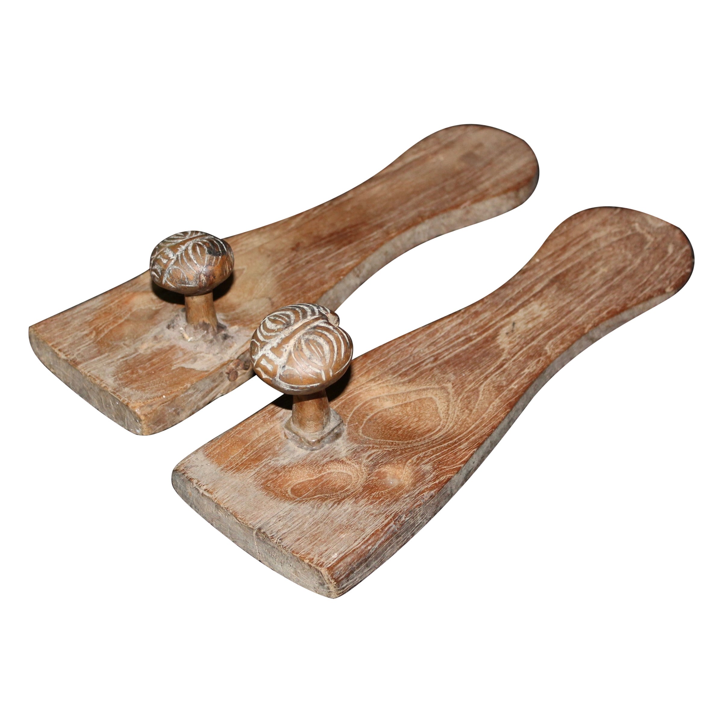 Luba Kifwebe Sandals