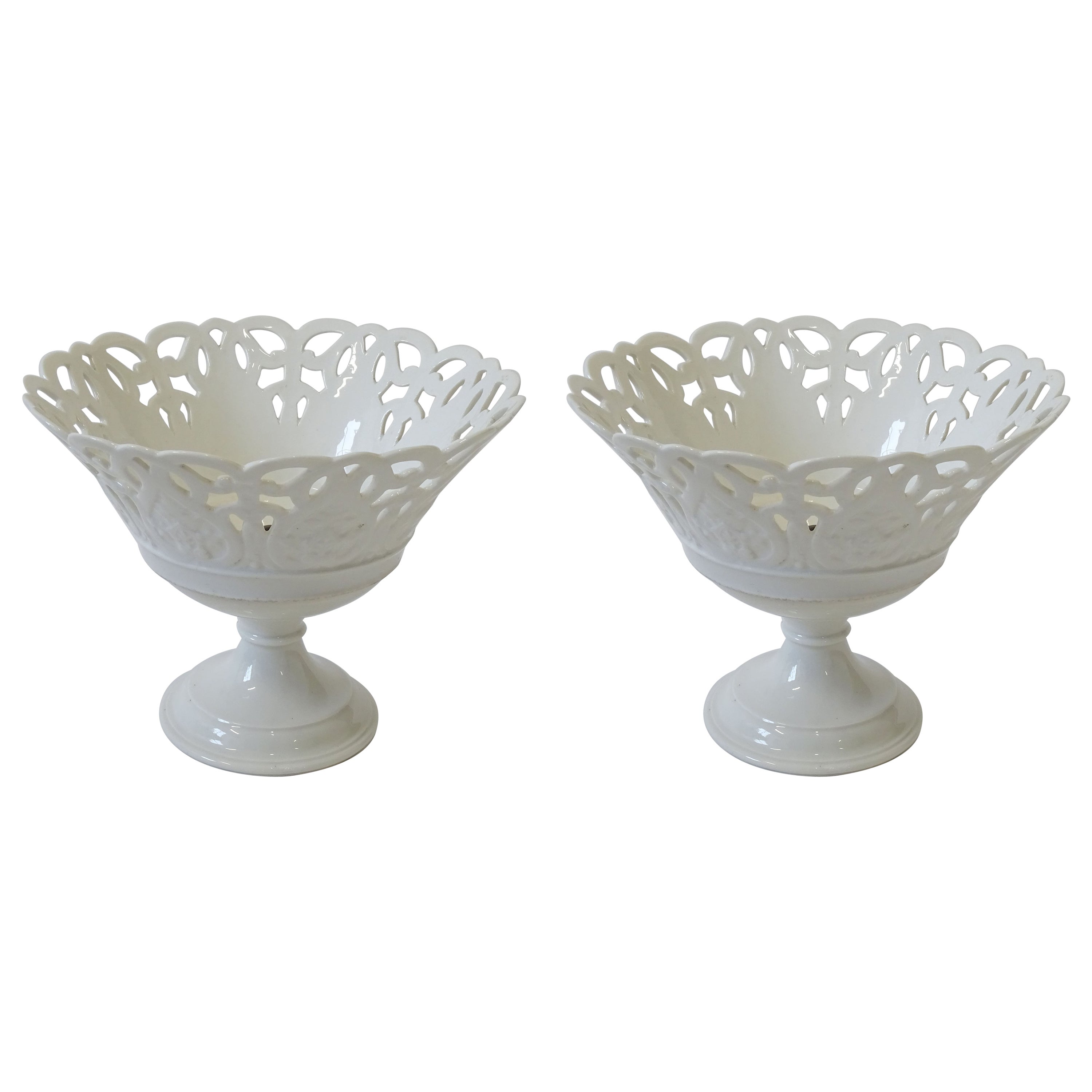 Pareja de centros de mesa de porcelana blanca Ginori de principios del siglo XX