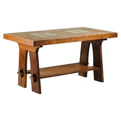 Eccezionale tavolo da centro in Oak Oak di Gustav Stickley con piastrelle di Grueby