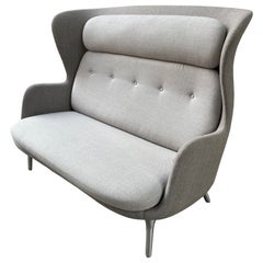 "RO"  Sofa von Fritz Hansen, entworfen von Jaime Hayon