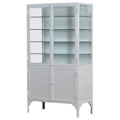 Gabinete médico vintage, años 30