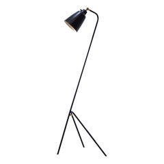 Schwarze und messingfarbene Stehlampe Modell 53701 von Uppsala Armaturfabrik, Schweden 1950er Jahre