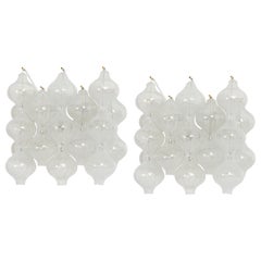 1 di 3 coppie di lampade a parete a forma di "Tulipano" di Kalmar, Austria, anni '70
