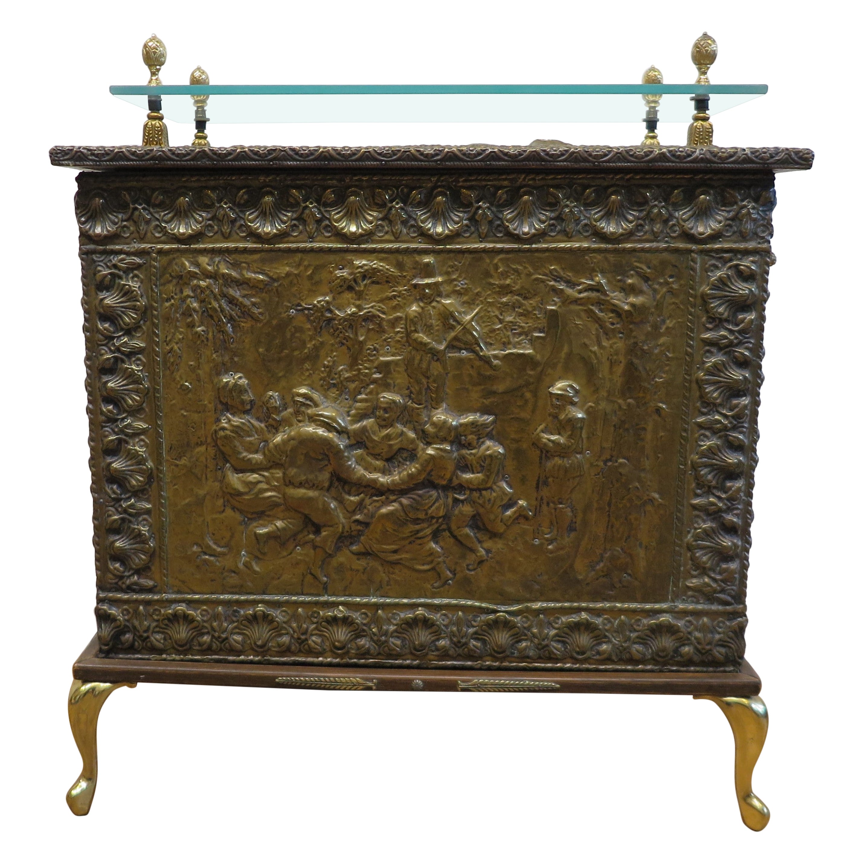 Boîte de cheminée française ancienne en laiton repoussé adaptée