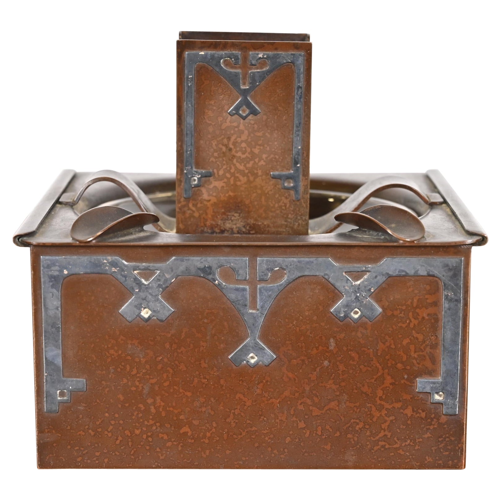 Heintz Arts & Crafts Humidor aus Sterlingsilber auf Bronze von Heintz mit Streichholzhalter im Angebot