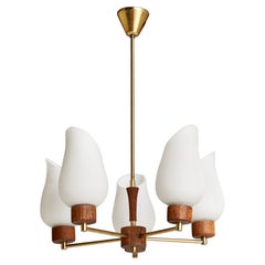 Lampadario di design svedese, ottone, teak, vetro, Svezia, anni '50