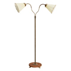 Allan Dolge, Stehlampe, Messing, Ulme, Stoff, Schweden, 1940er Jahre