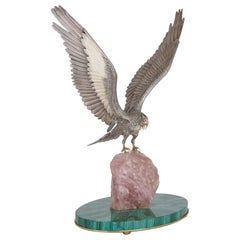 Modello di aquila in argento, quarzo rosa e malachite di Cervone
