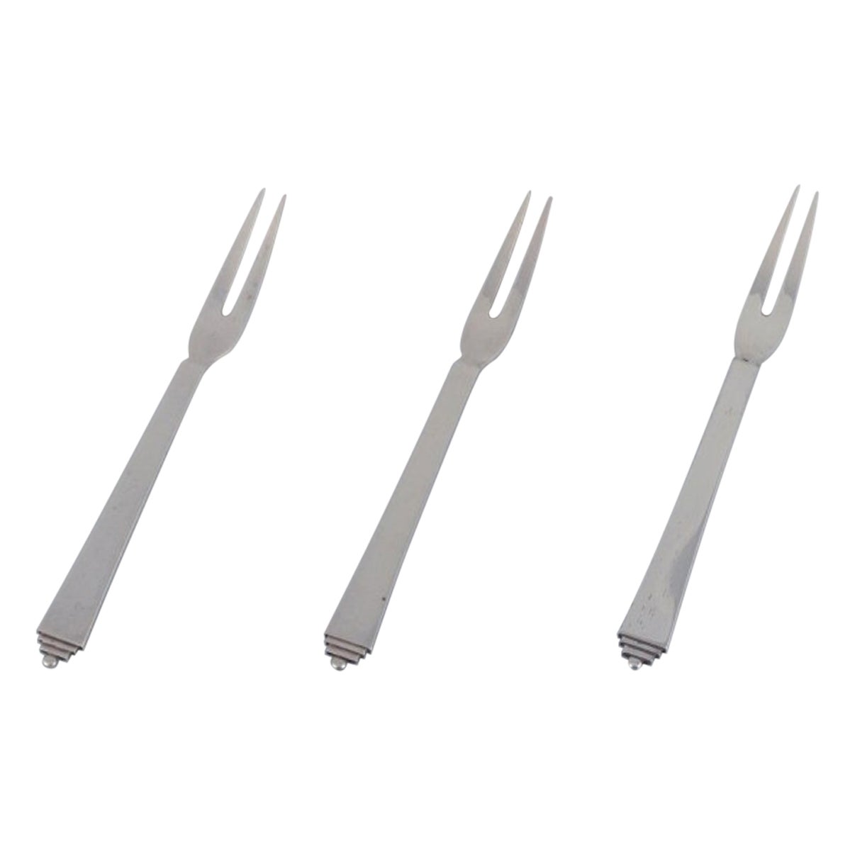 Georg Jensen Pirámide, tres tenedores para embutidos en plata de ley. 1933-1944