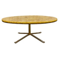 1970er French Resin Couchtisch