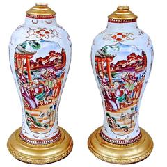 Pair of Qianlong Garniture Vases as Lamps, circa 1780 11