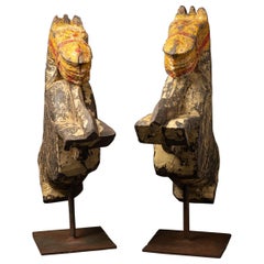 18° secolo Antica coppia di frammenti di tempio in legno di un cavallo - OriginalBuddhas