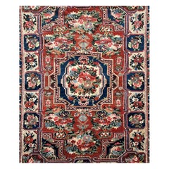 Tapis d'accent persan à fleurs anciennes