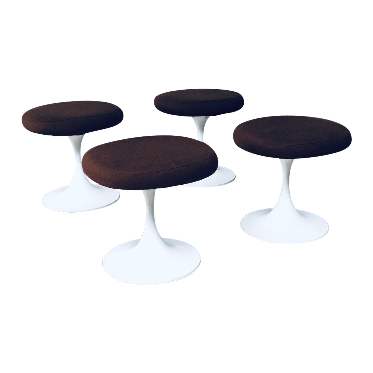 Ensemble de tabourets TULIP Design Modernity du milieu du siècle dernier par Tamburin, Suède, années 1970 en vente