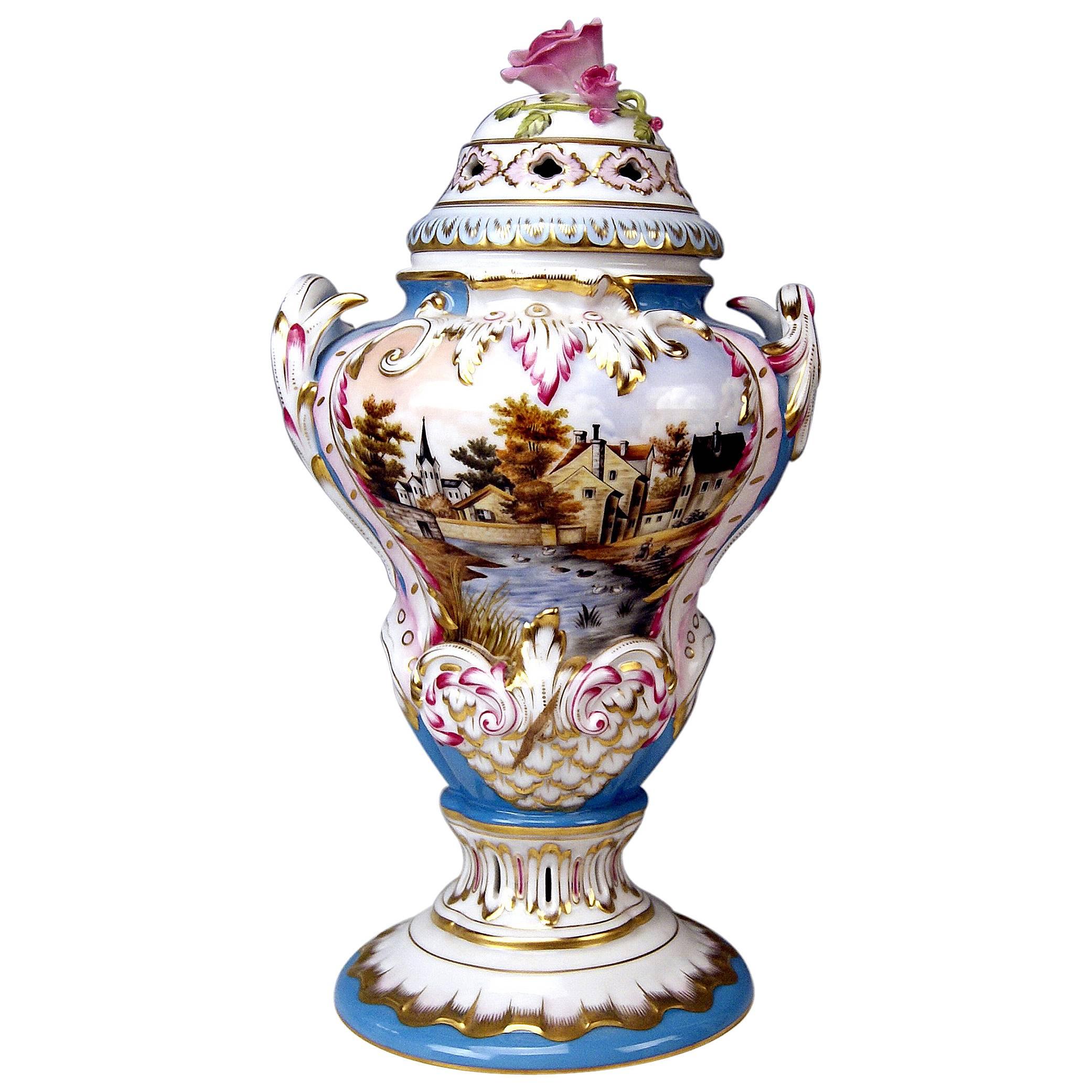 Herend Lidded Vase Picture Paintings by Istvan Lazar (1993), Height:14.76 inches