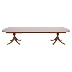 Kindel Furniture Georgianischer Mahagoni-Esstisch mit doppeltem Sockel ausziehbarem Sockel