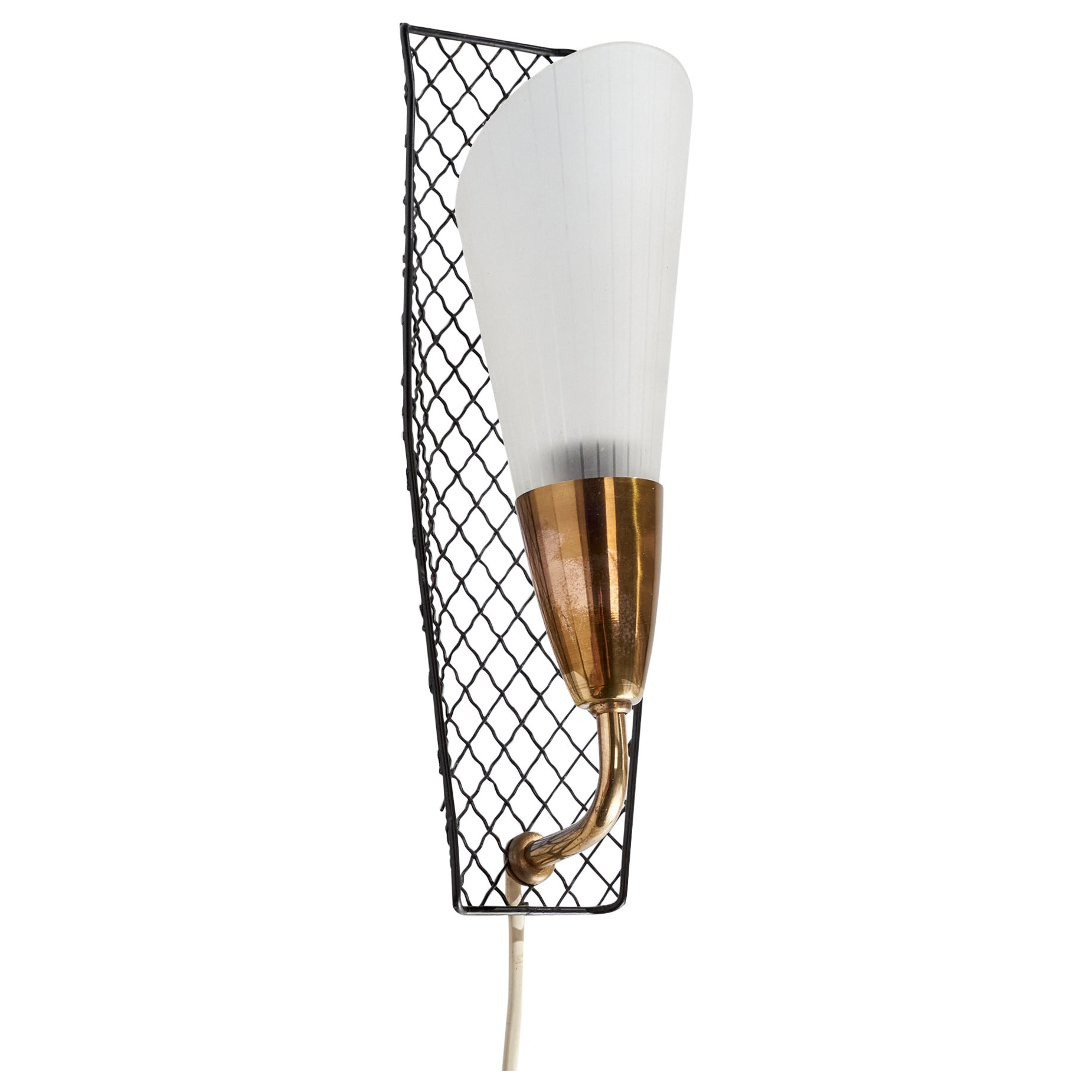 Schwedische Designerin, Wandleuchte, Messing, Metall, Glas, Schweden, 1950er Jahre im Angebot