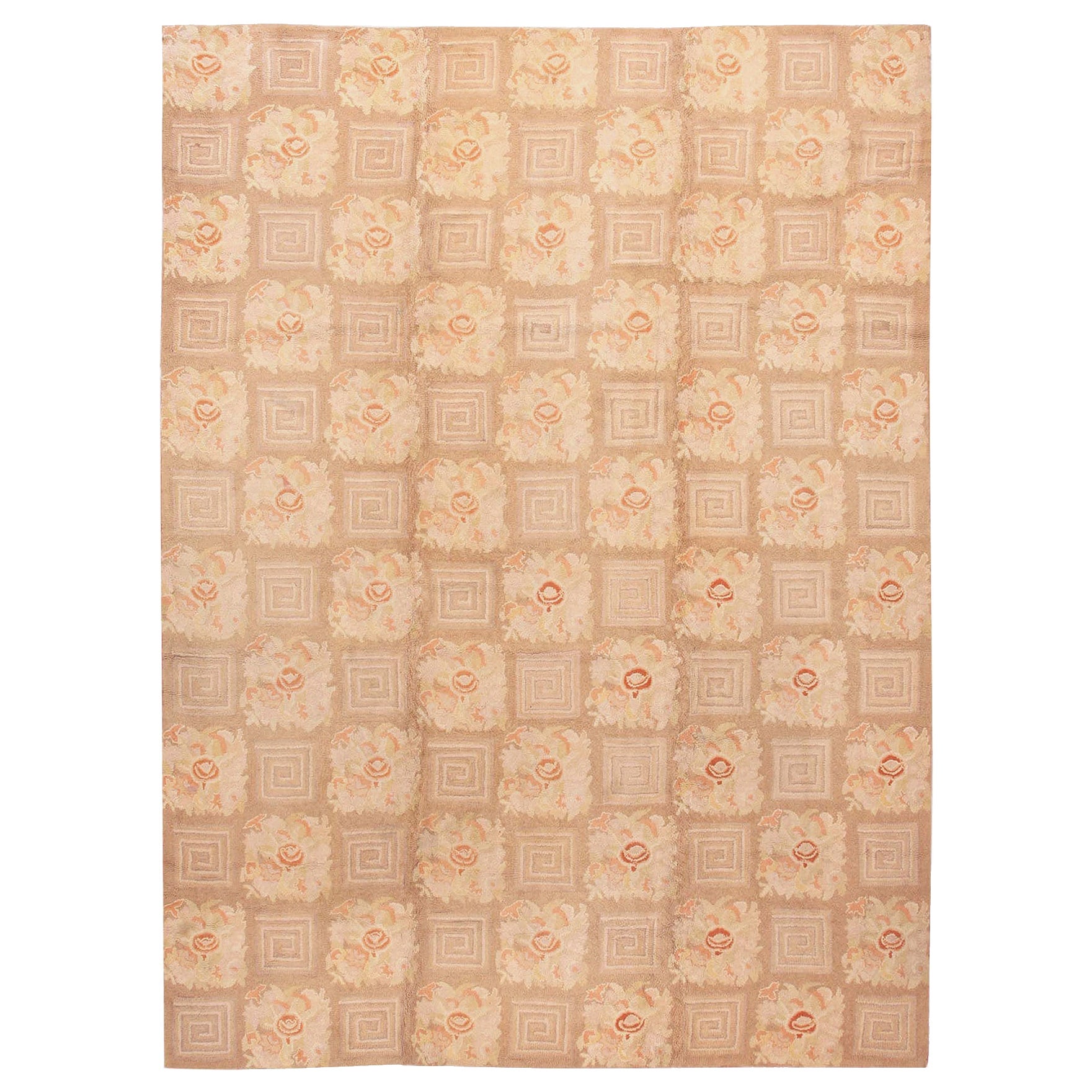 Room Size Floral Pattern Antique American Hooked Rug 8'9" x 11'10" For Sale