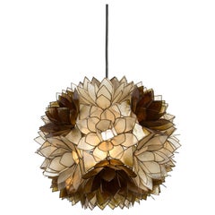 1 of 6 Capiz Shell Lotus Ball Lampadario a sospensione Germania, anni '60